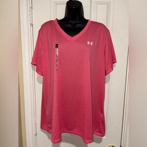 Women's Under Armour Pink V-Neck Performance Tee⭐️NWT⭐️